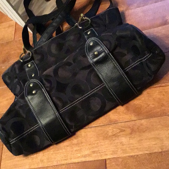 Beautiful black satchel bag - Picture 4 of 8